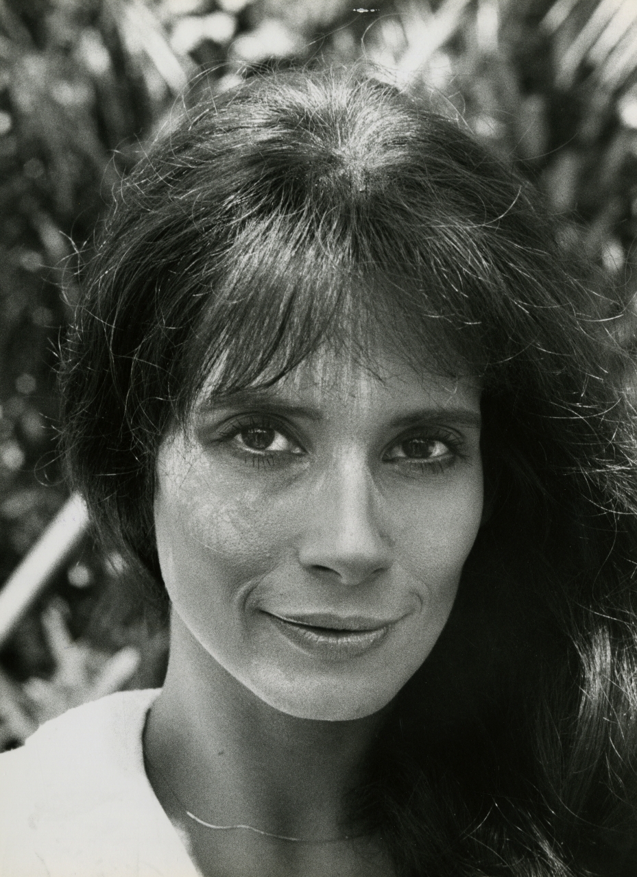 Theresa Saldana