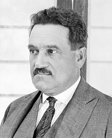 Father: Bayard Veiller  