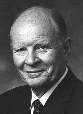 Brother: Walter Fischel Gellhorn 