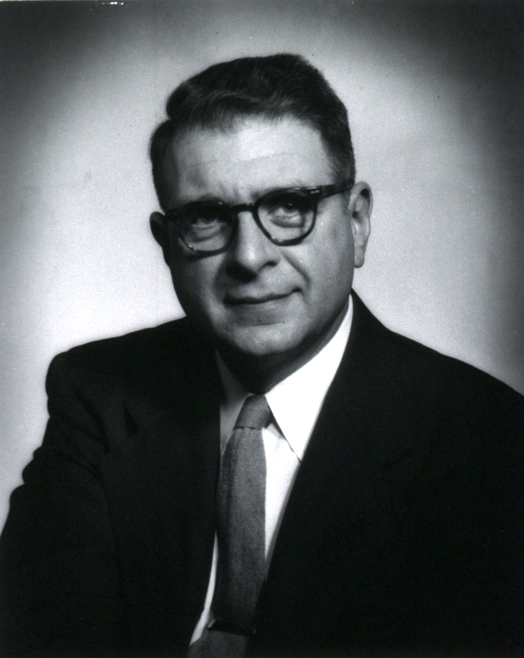 Brother: Alfred Gellhorn