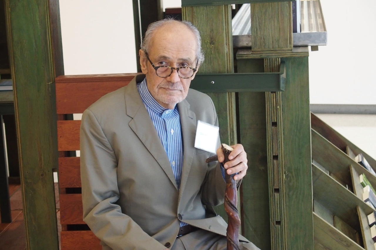 Siah Armajani