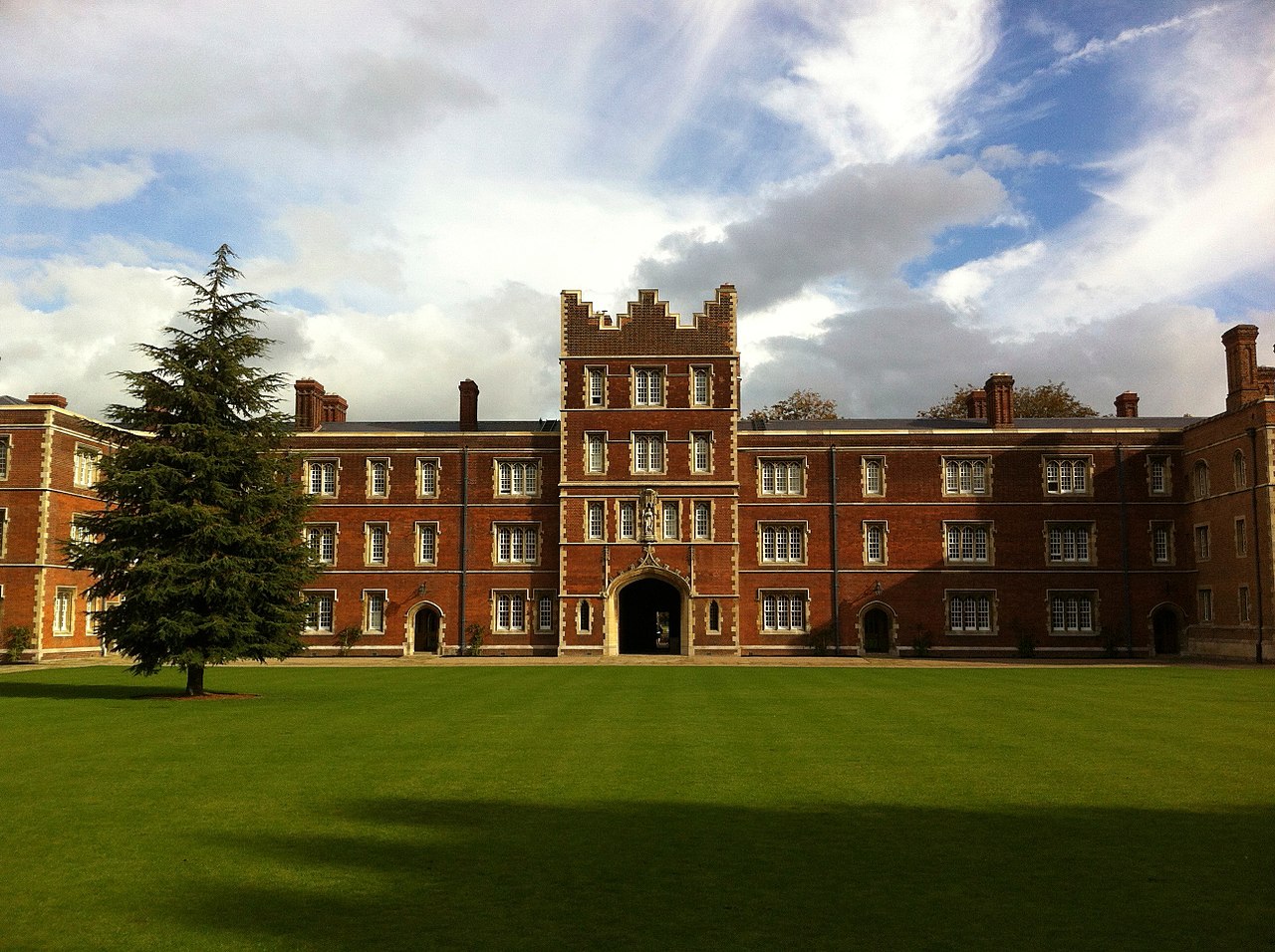 Education period of William Thomas in the University of Cambridge, Jesus College