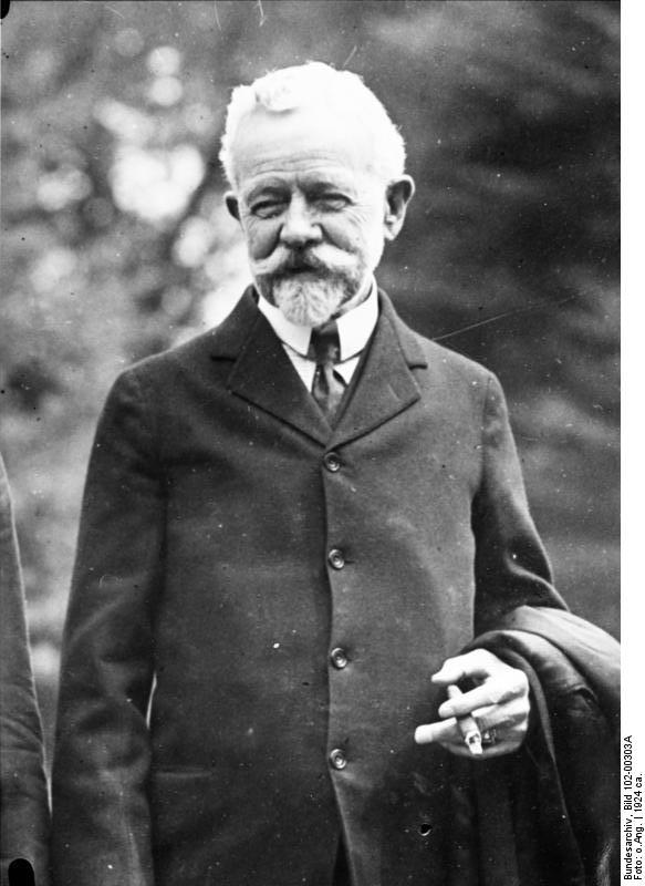 Gallery of Henry Lodge