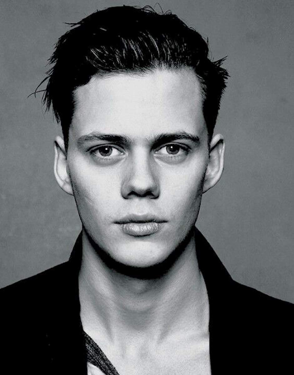 Brother: Bill Skarsgård
