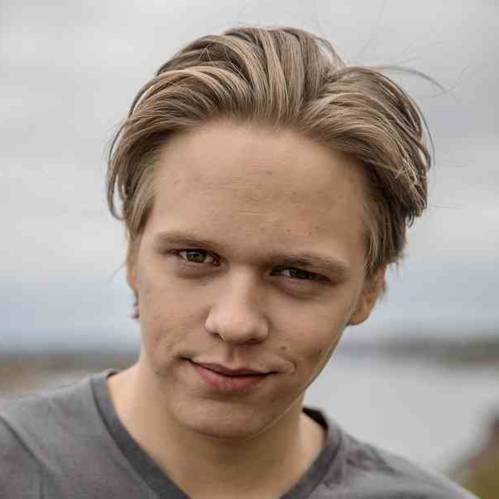 Brother: Valter Skarsgård