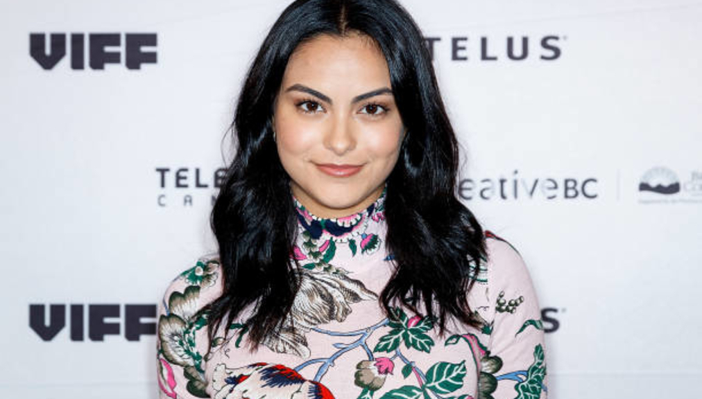 girlfriend: Camila Mendes