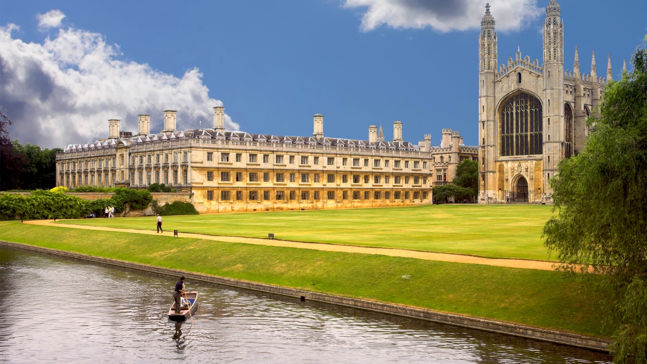 Education period of Andr\u00E9 Lwoff in University of Cambridge