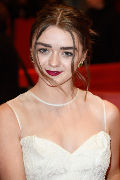 Gallery of Maisie Williams