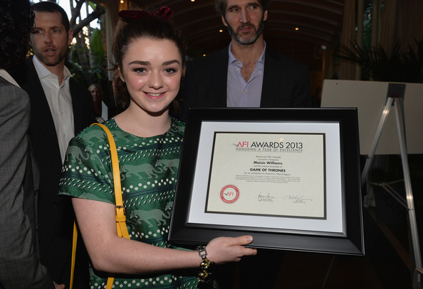 Gallery of Maisie Williams