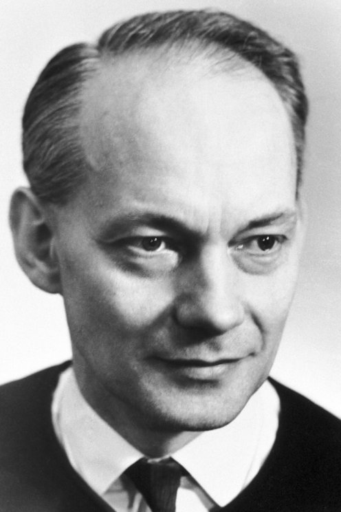 Student: Manfred Eigen