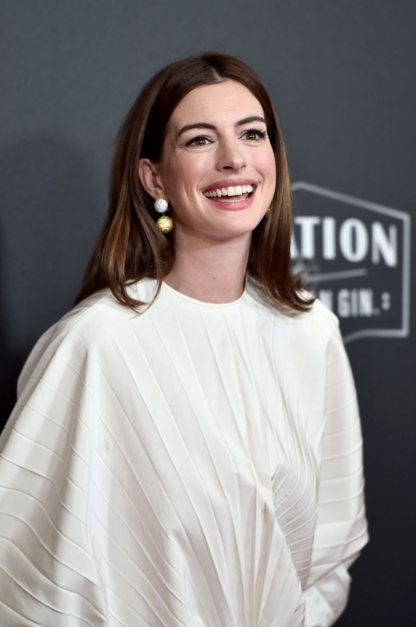Gallery of Anne Hathaway