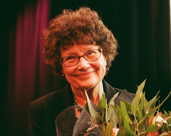 Gallery of Vicki Laveau-Harvie