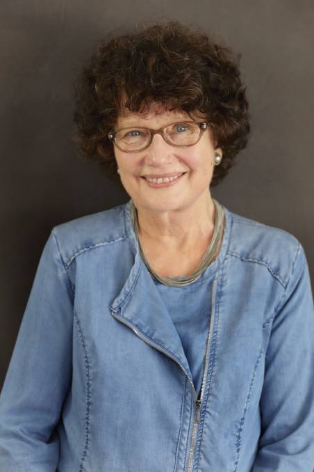 Gallery of Vicki Laveau-Harvie