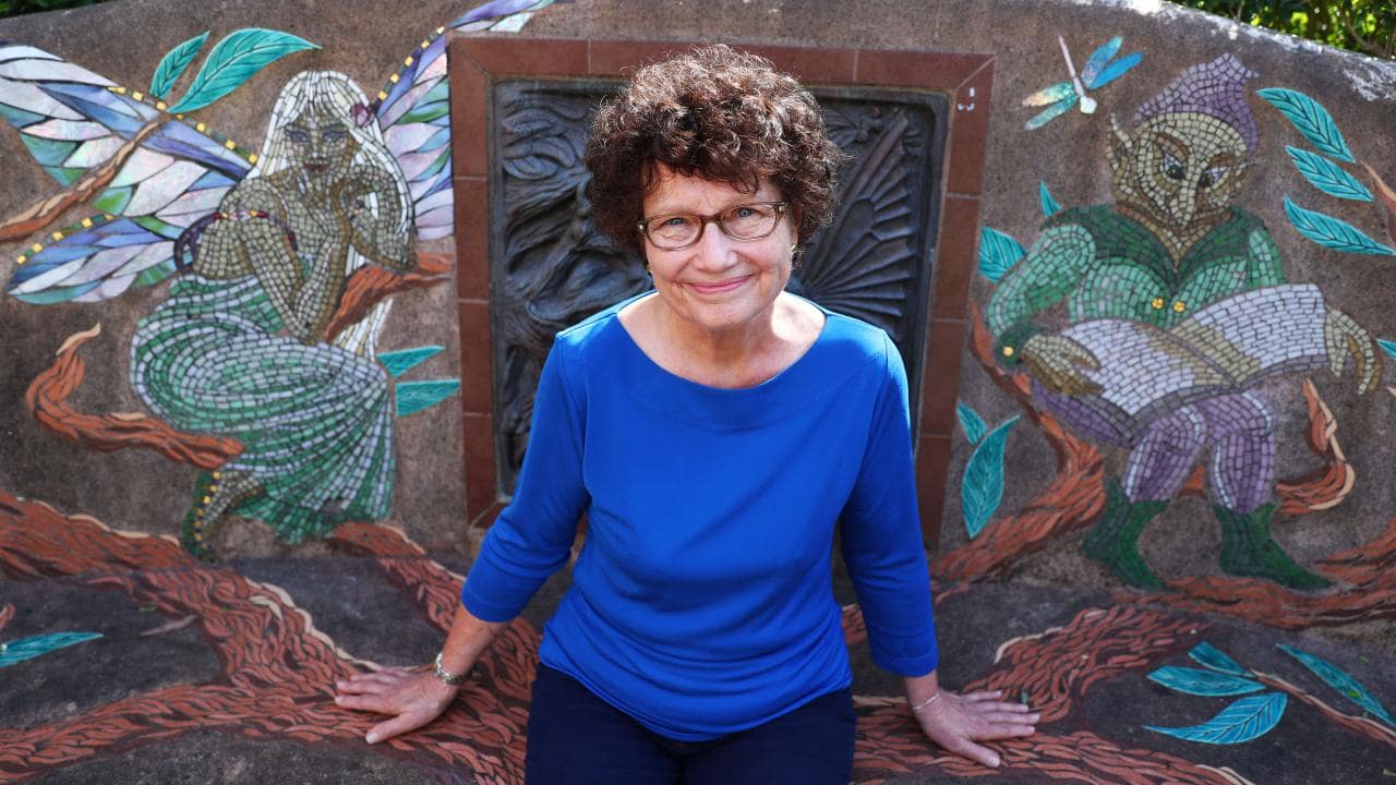 Gallery of Vicki Laveau-Harvie