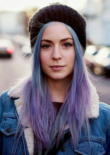Sister:  Gemma Styles