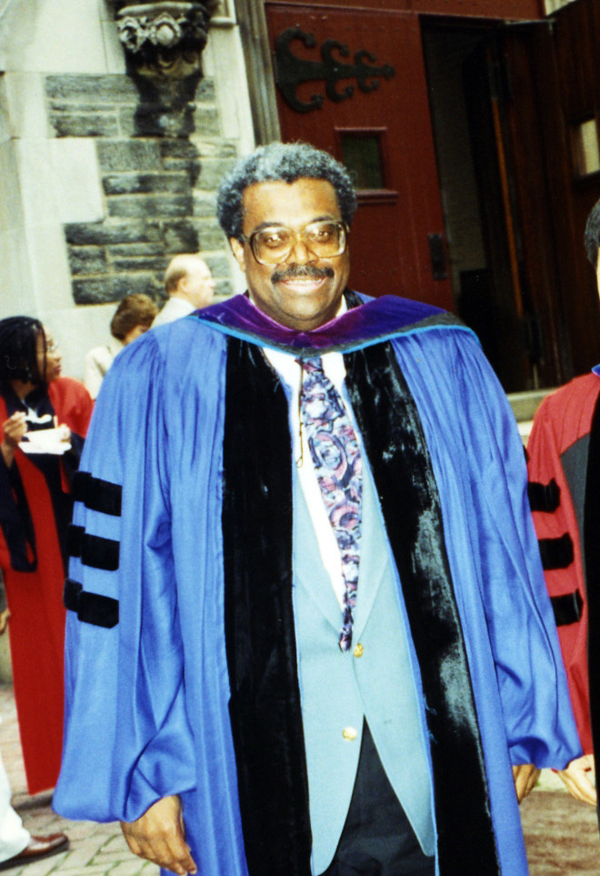 James Washington (April 24, 1948 — May 3, 1997), American educator