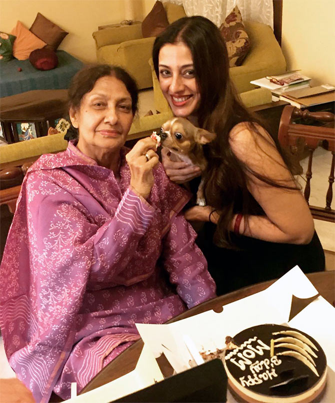 Mother: Rizwana Hashmi