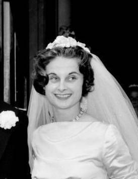 Mother: Teresa (Onslow) Waugh