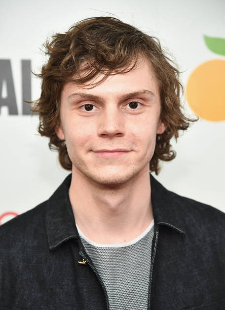 Gallery of Evan Peters