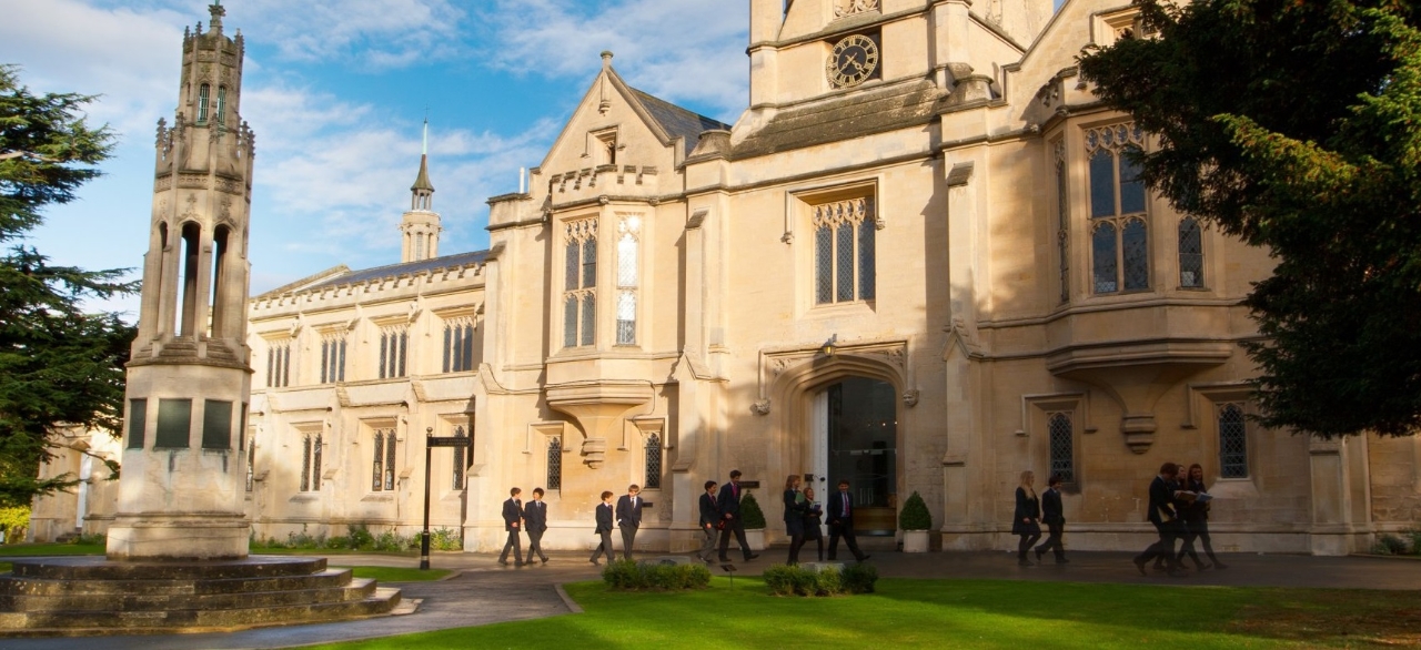 Education period of Mark Kerr-Jarrett in Cheltenham College