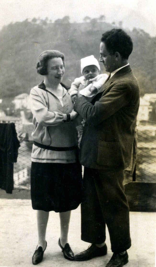 Gallery of Moselio Schaechter