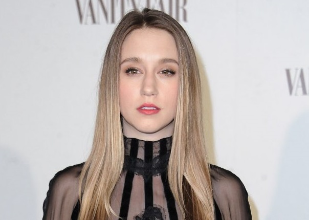 Sister: Taissa Farmiga