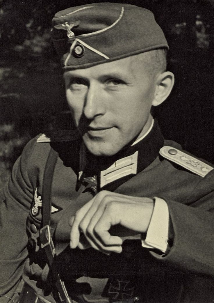 Gallery of Ernst Jünger