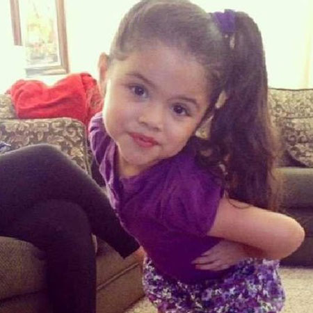 half-sister: Gracie Elliot Teefey