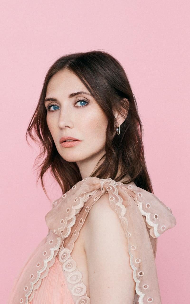 colleague: Carice van Houten