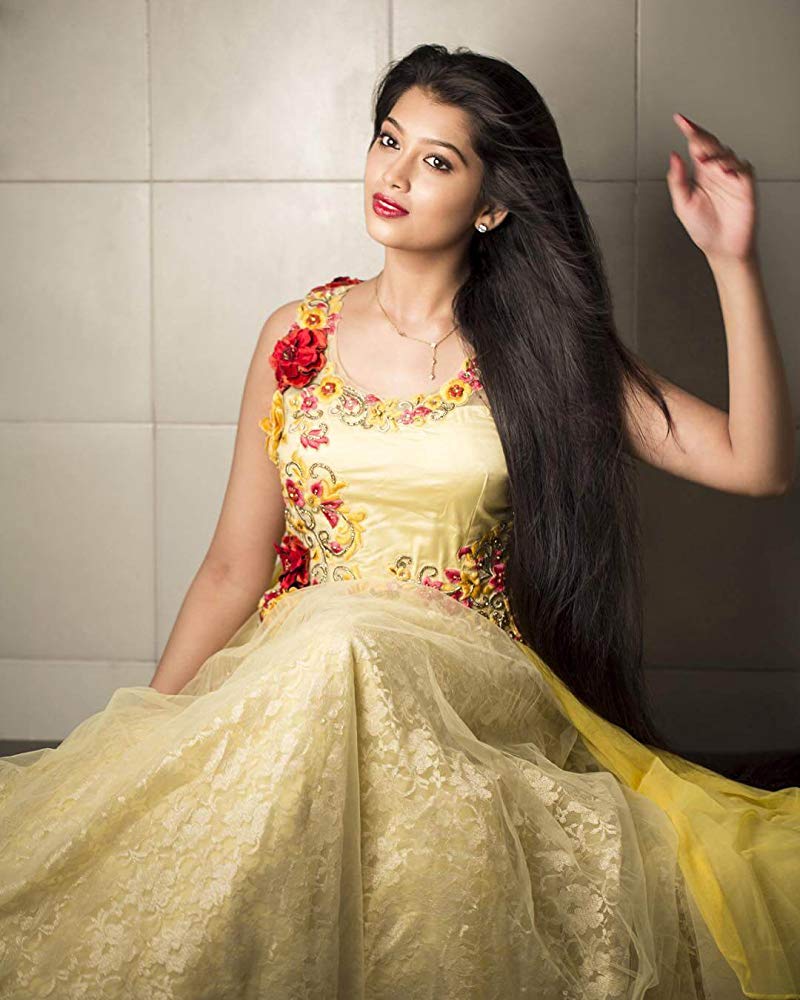 Gallery of Digangana Suryavanshi