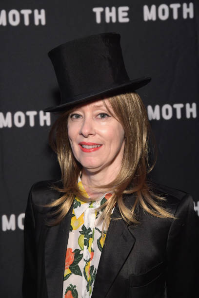 Gallery of Suzanne Vega