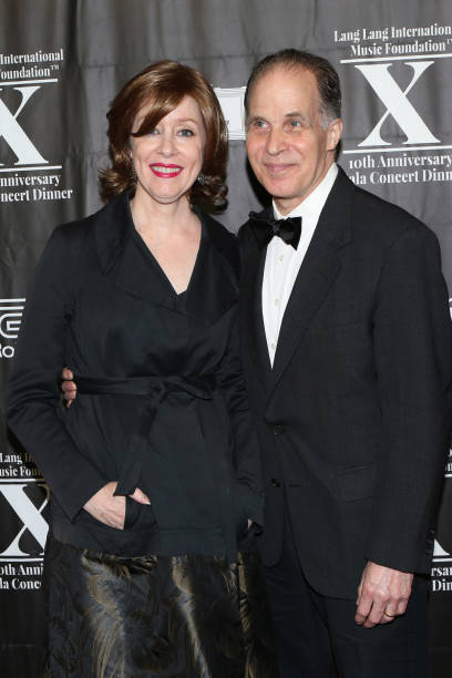 Gallery of Suzanne Vega