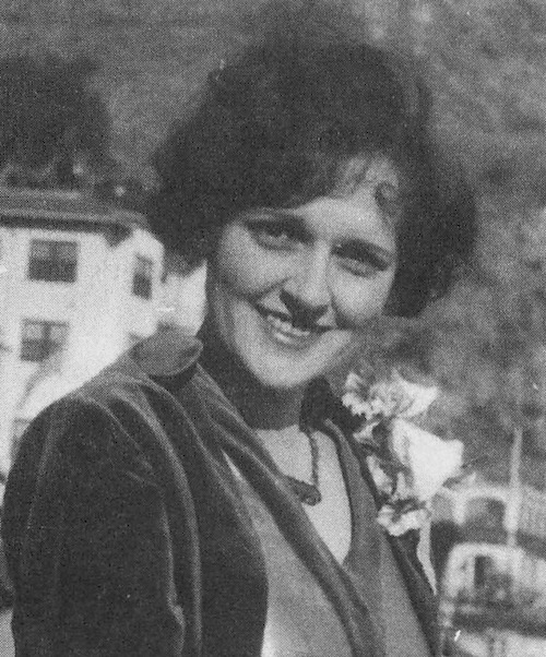 Mother: Christine Tess White