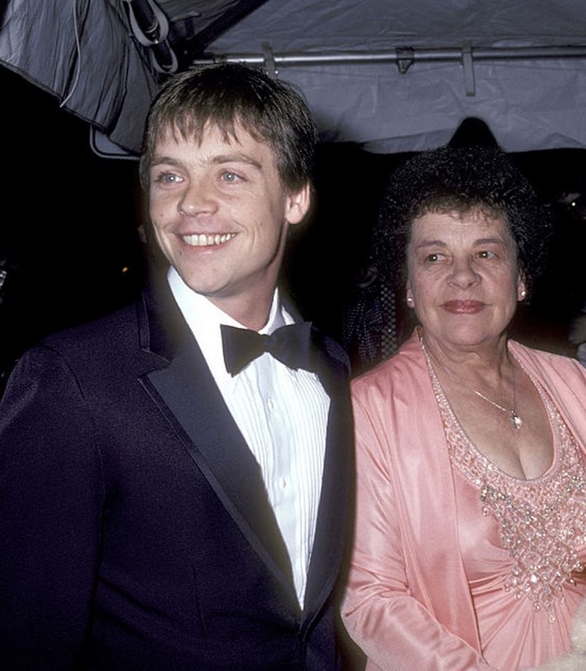Mother: Virginia Suzanne (Johnson) Hamill