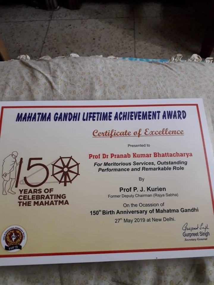 Mahatma  Gandhi Life Time achievement award 2019  of IIFS new Delhi