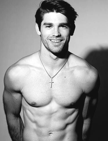 ex-boyfriend: Justin Gaston