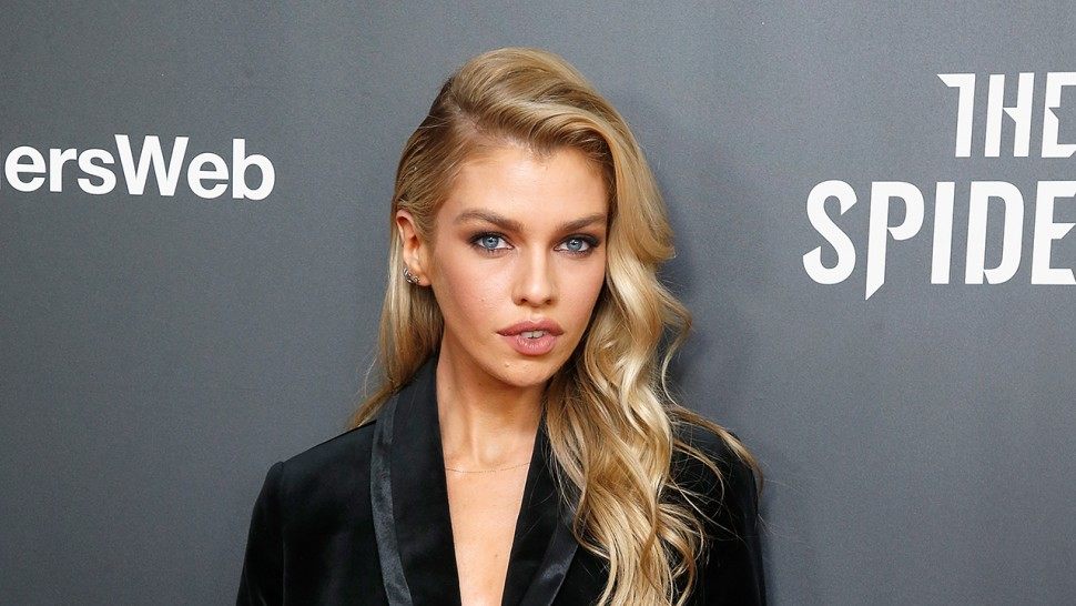 ex-girlfriend: Stella Maxwell