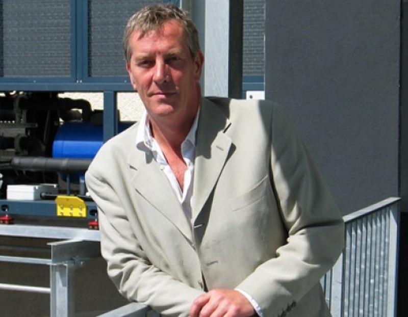 Brother: Hamish Glen