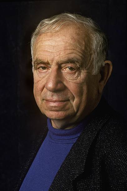 Gallery of Yehuda Amichai