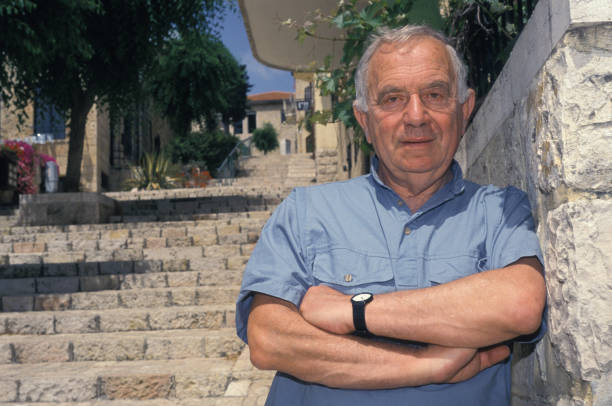 Gallery of Yehuda Amichai
