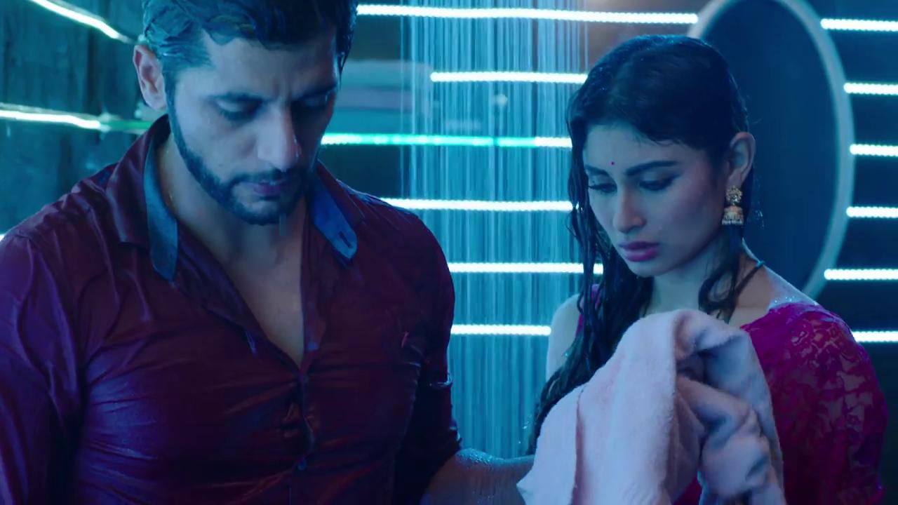 Gallery of Karanvir Bohra