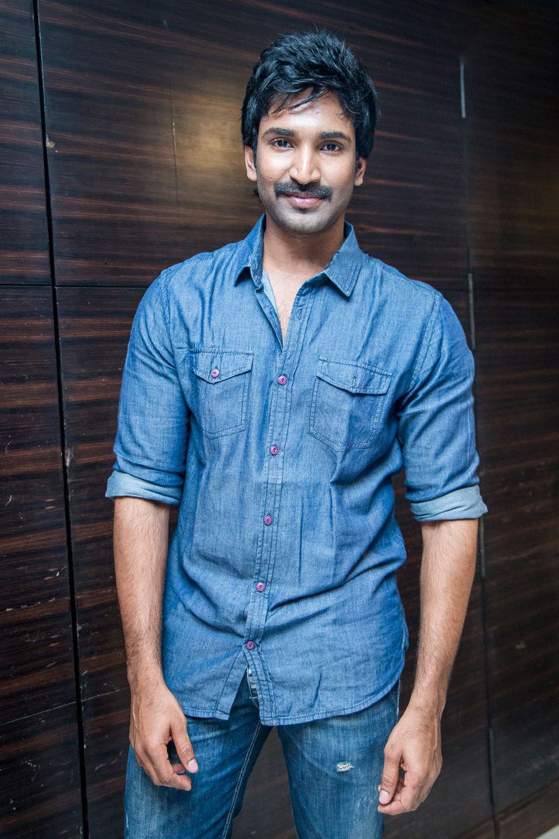 Gallery of Aadhi Pinisetty