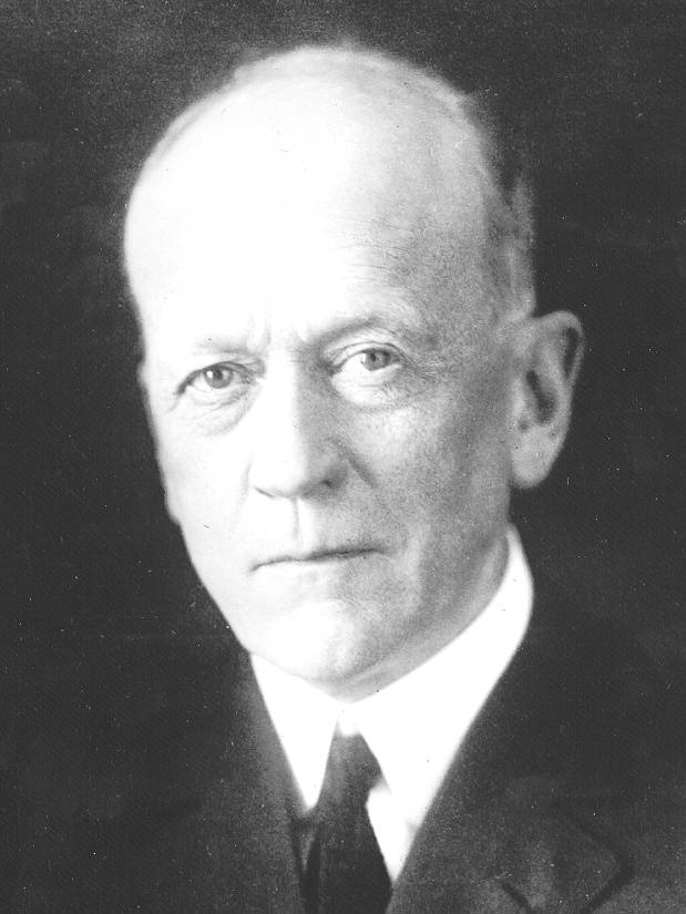 colleague: Charles D. Walcott