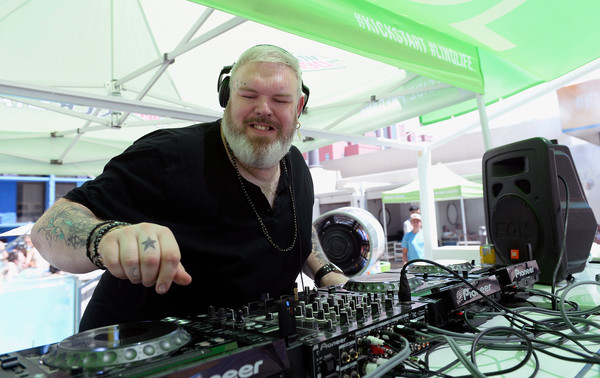 Gallery of Kristian Nairn