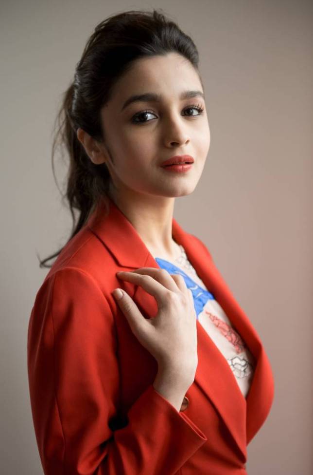 colleague: Alia Bhatt