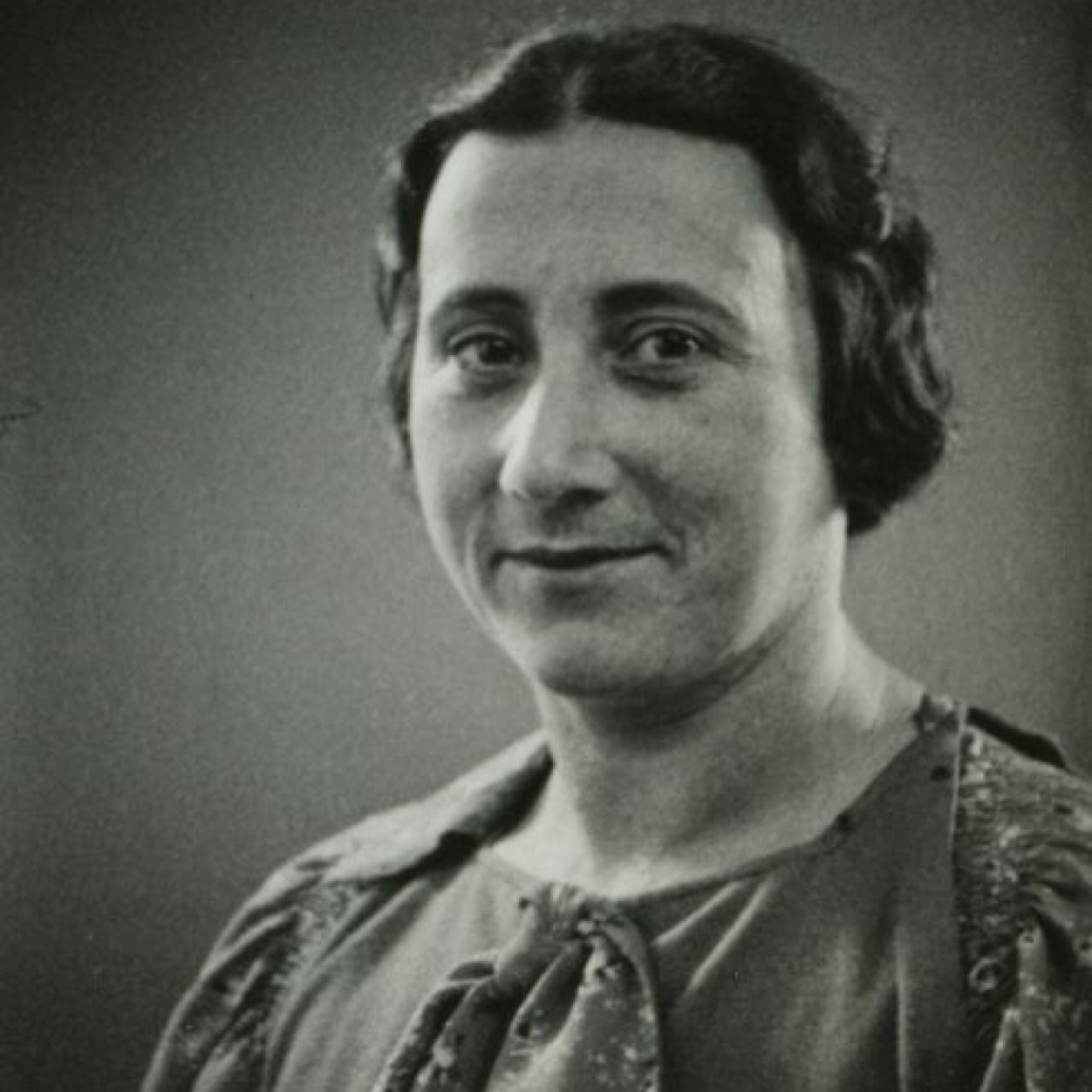Mother: Edith Frank 
