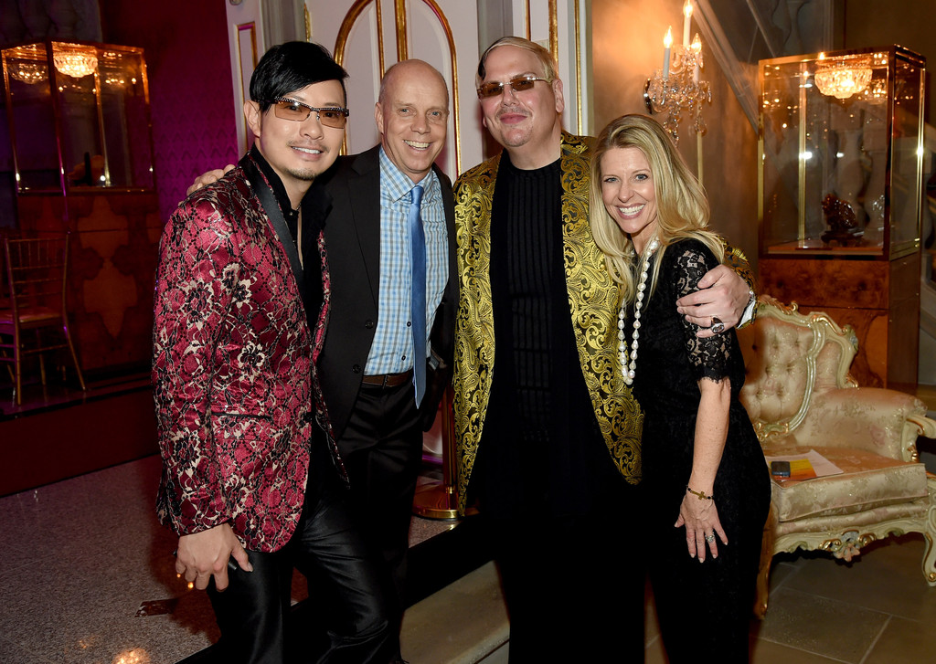 Gallery of Scott Hamilton