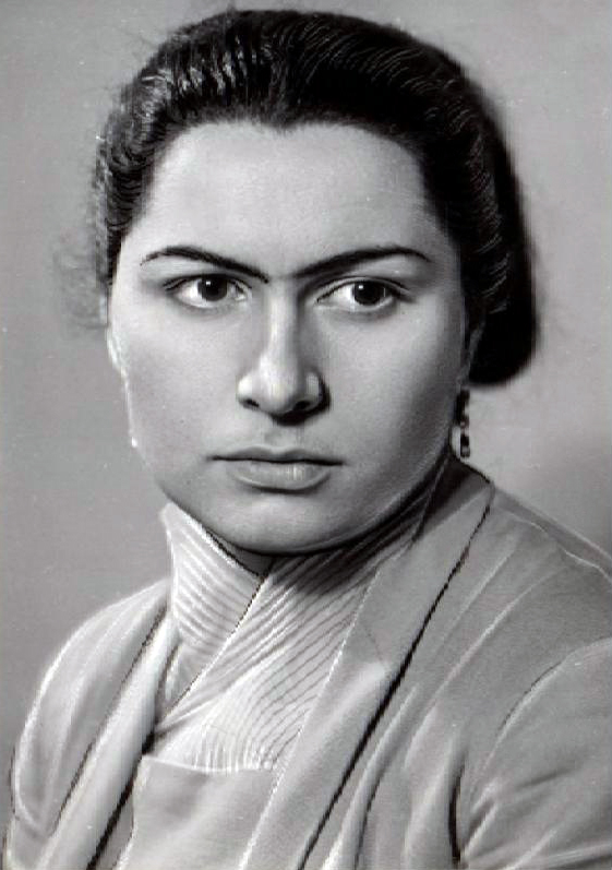 Student: Elmira Şahtaxtinskaya