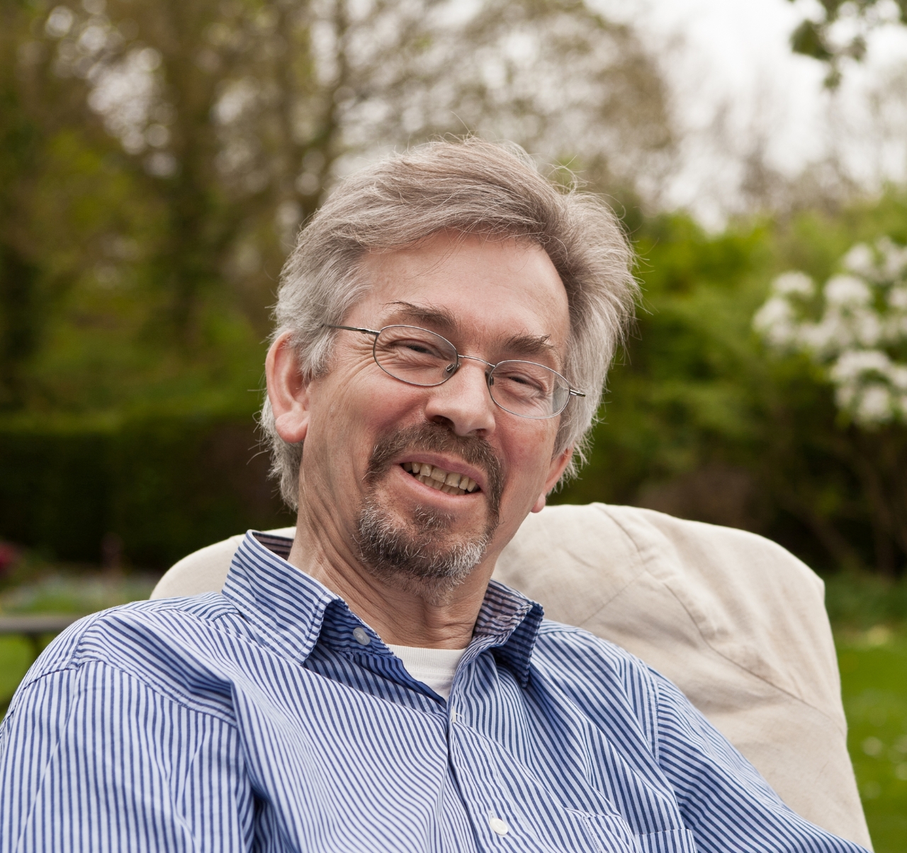 Simon Rae