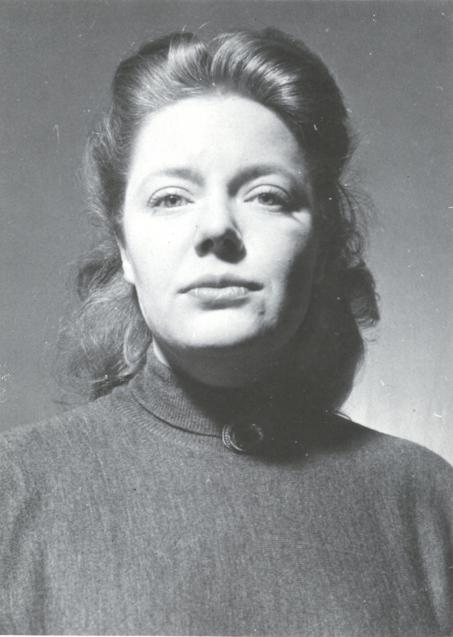 Wife: Sonia Brownell